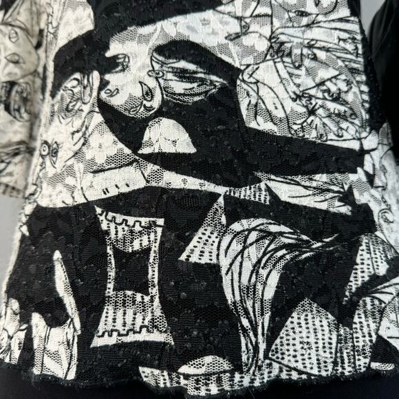 Vintage Chico’s Black and White V-Neck Top Art Deco Abstract - Picture 4 of 12